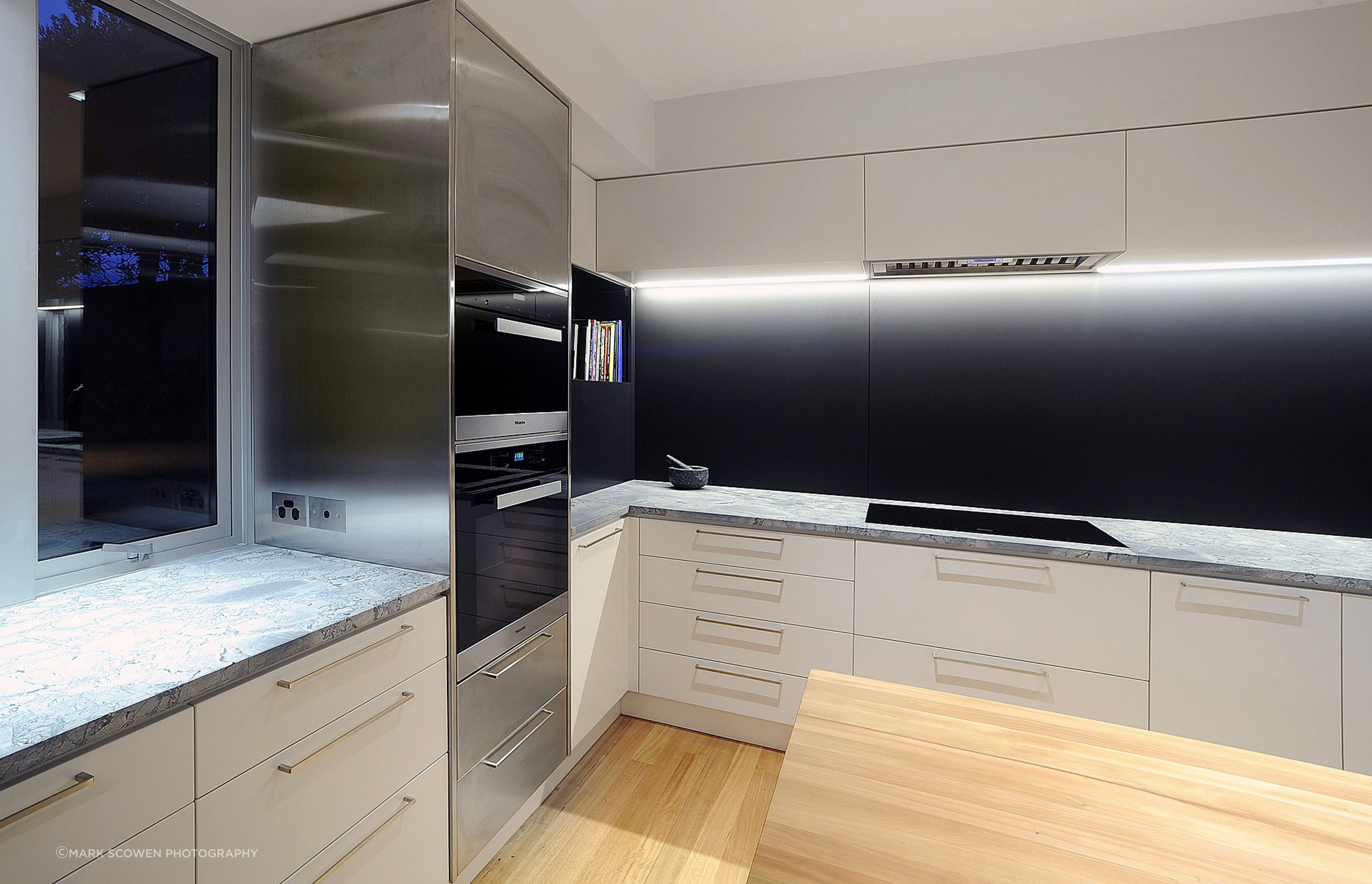 CAMPBELLS BAY KITCHEN
