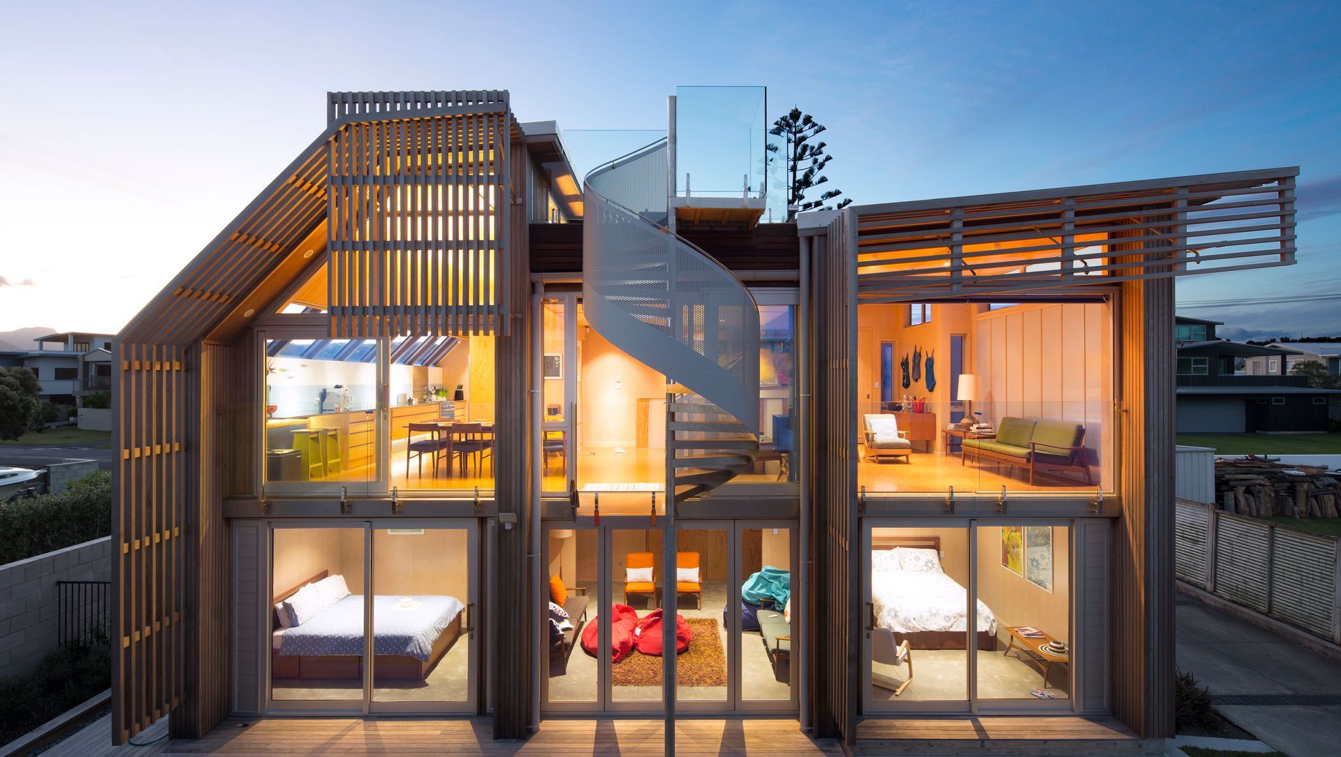 Pipi Beach House banner