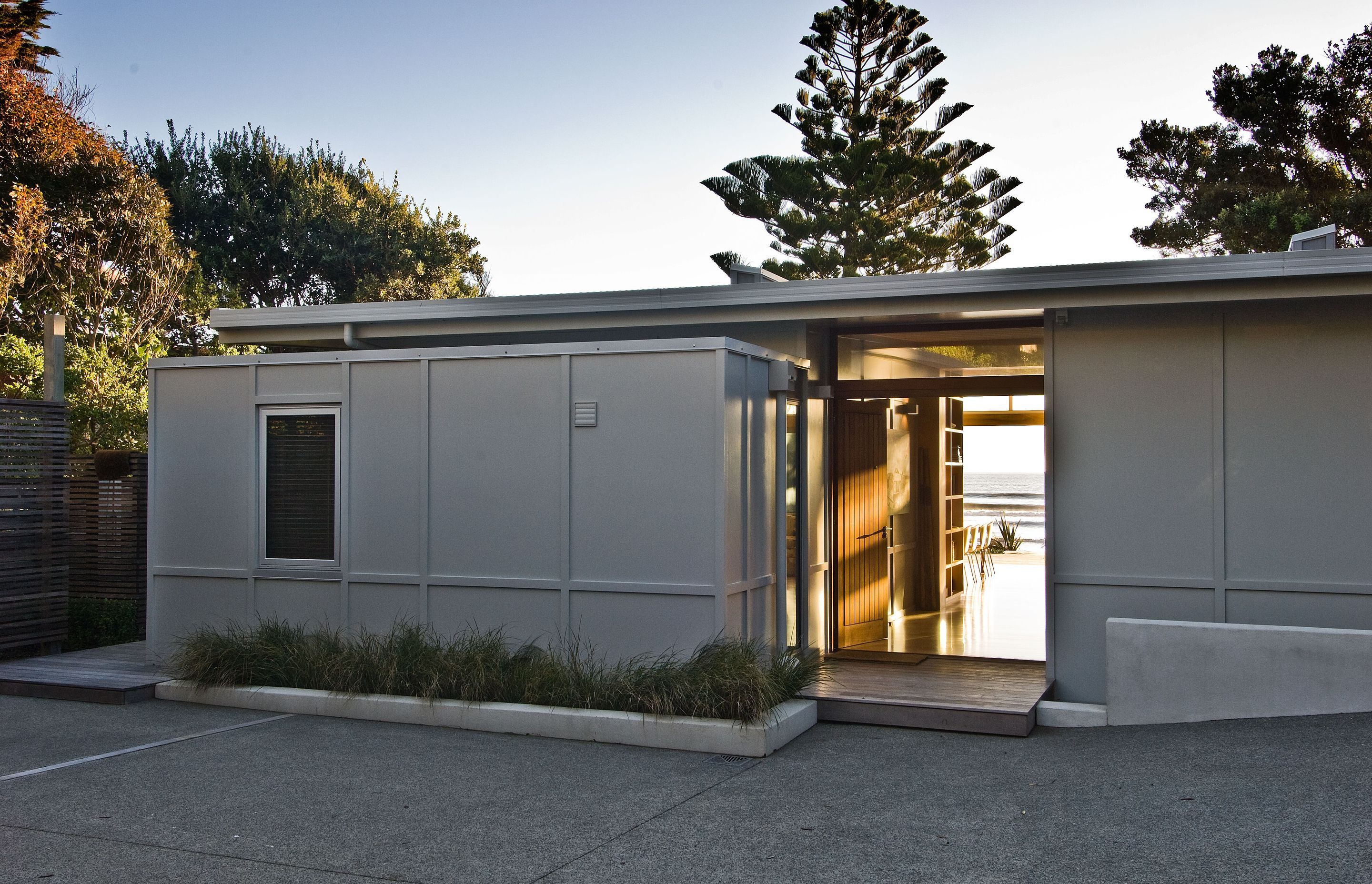 Raumati Beach House, Kapiti Coast 