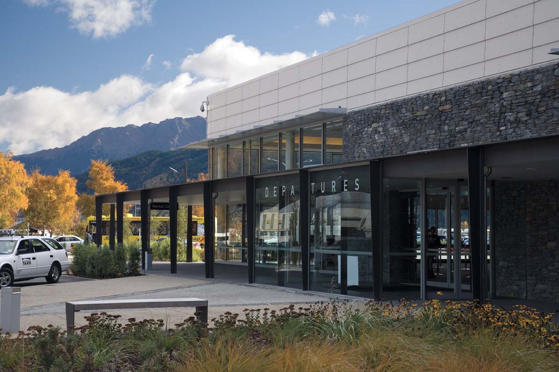 QUEENSTOWN INTERNATIONAL AIRPORT