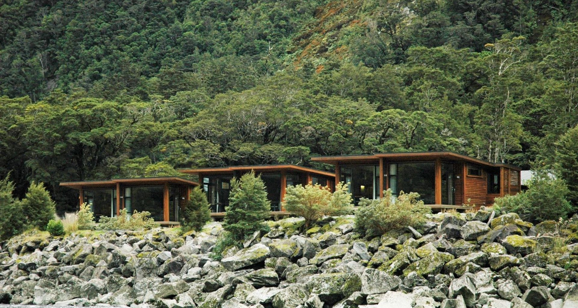 Milford Sound Lodge banner