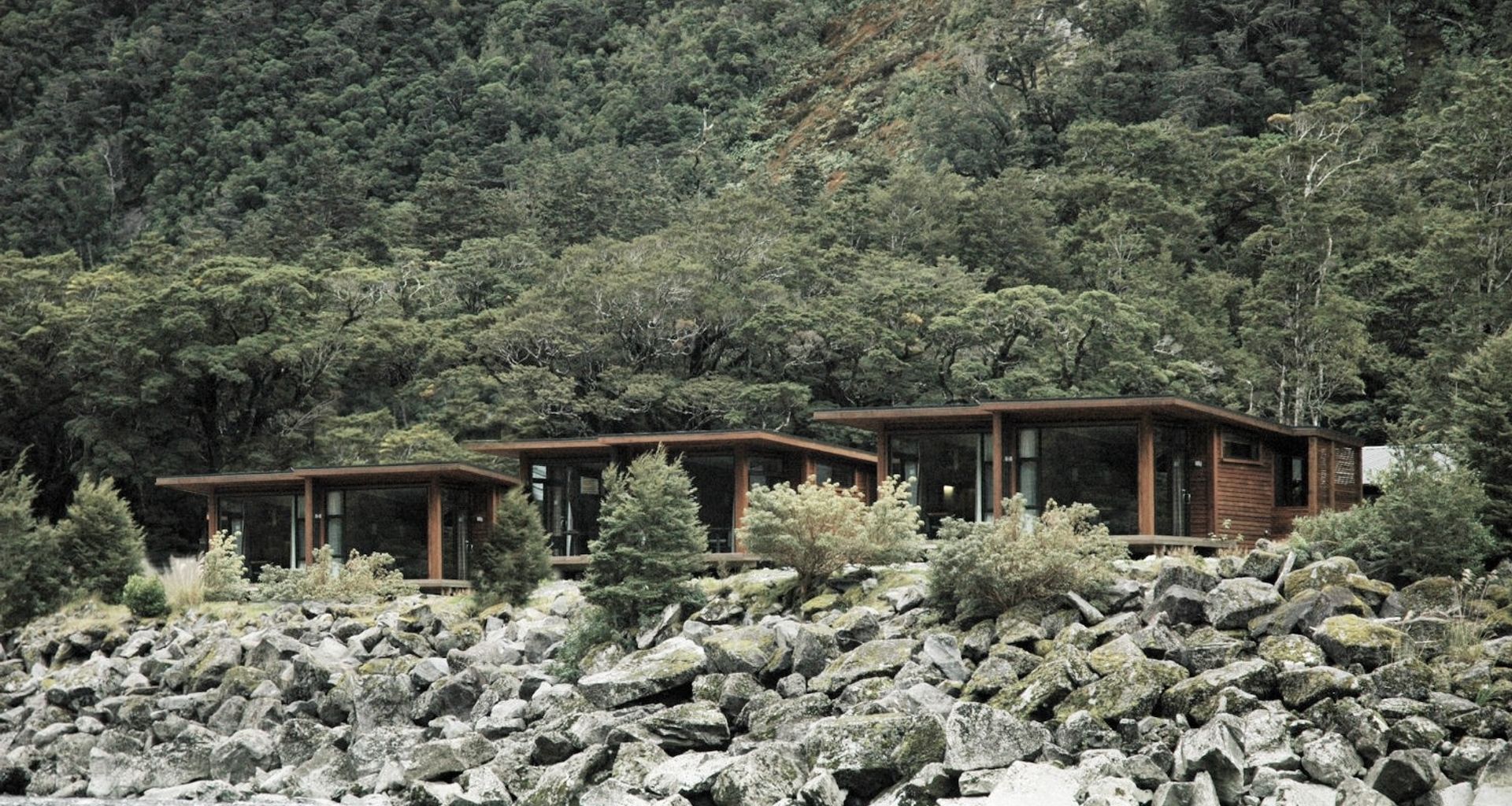 Milford Sound Lodge banner