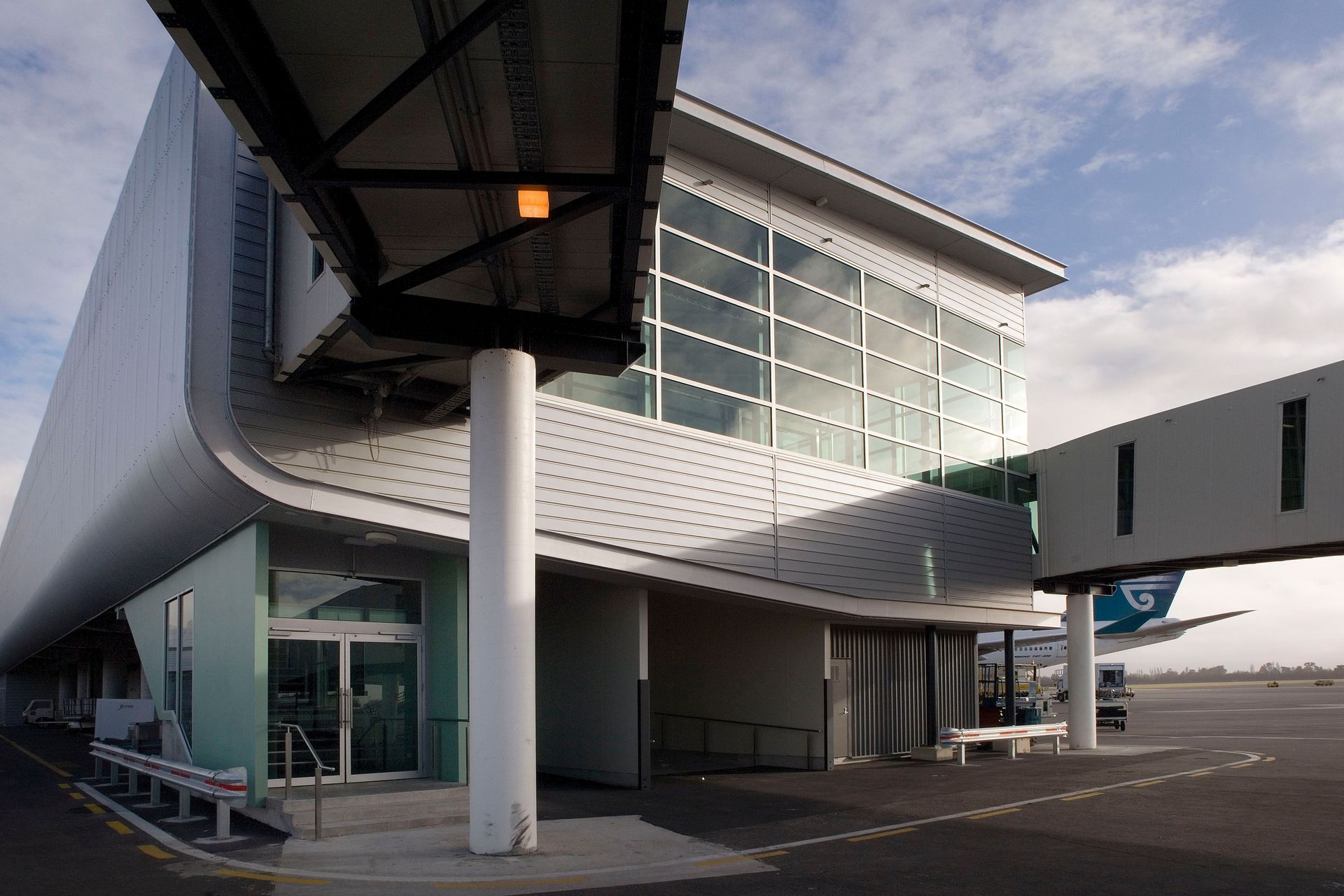 CHRISTCHURCH INTERNATIONAL AIRPORT