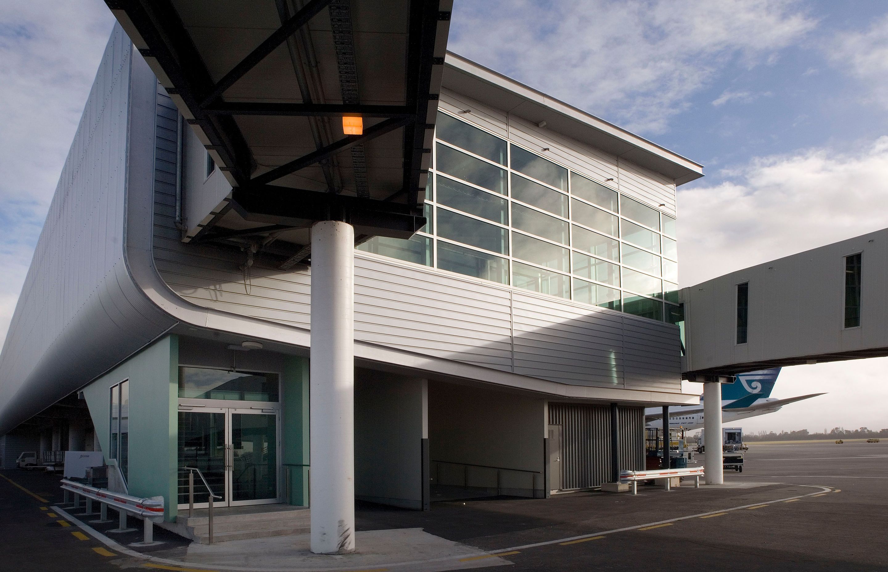 CHRISTCHURCH INTERNATIONAL AIRPORT