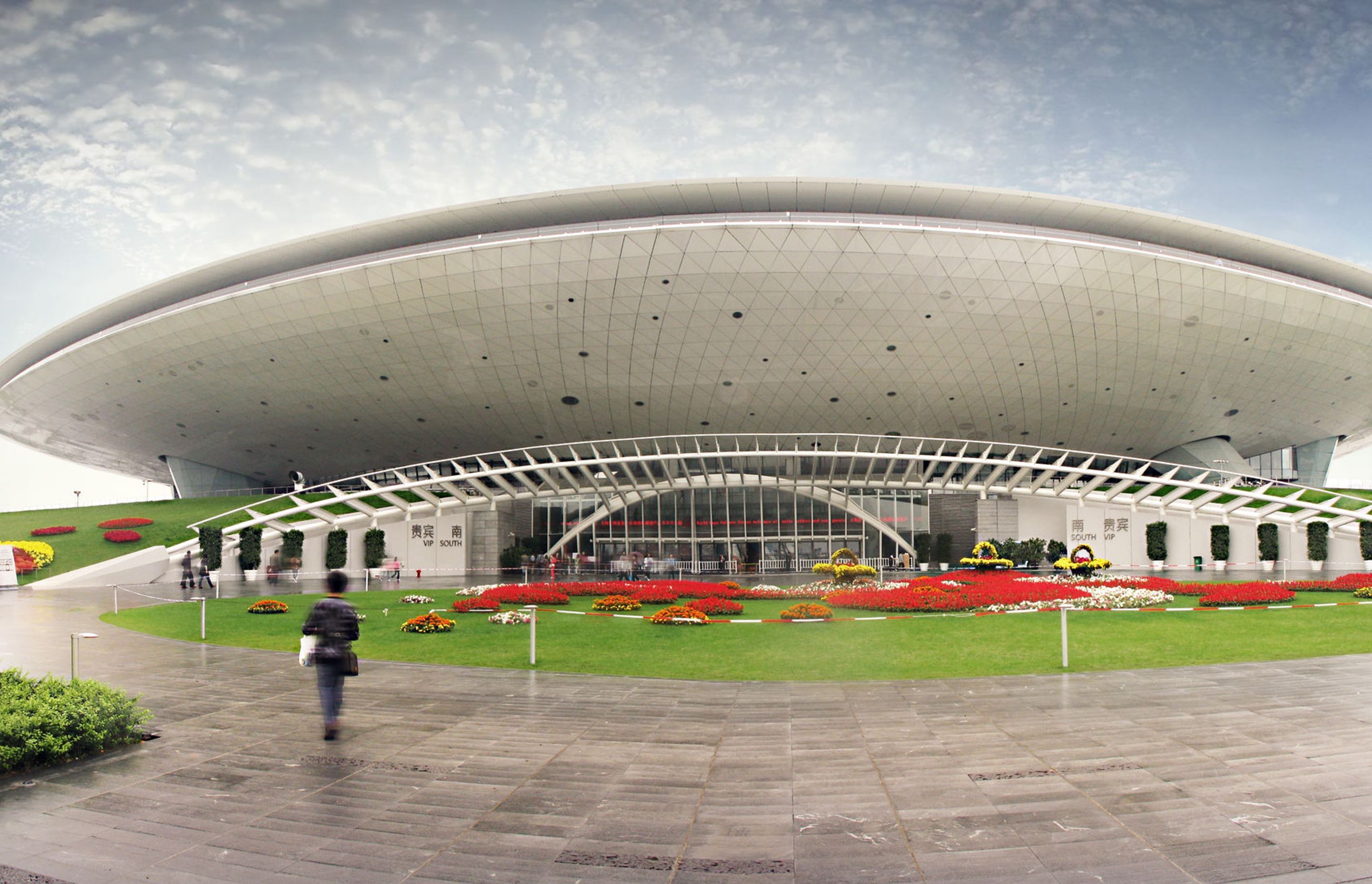 Mercedes-Benz Arena