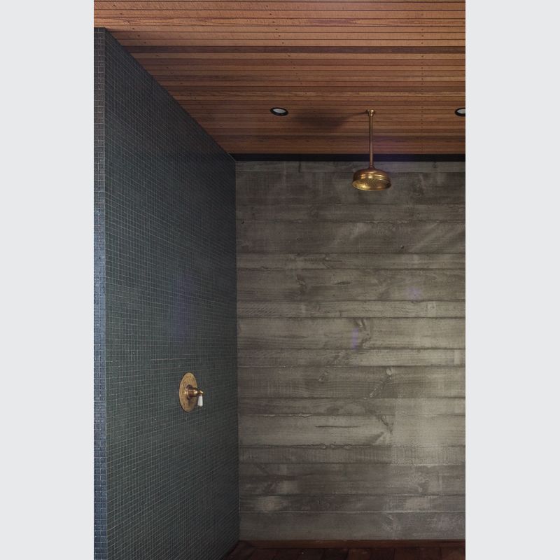 Perrin & Rowe - Classical example shower set 2C