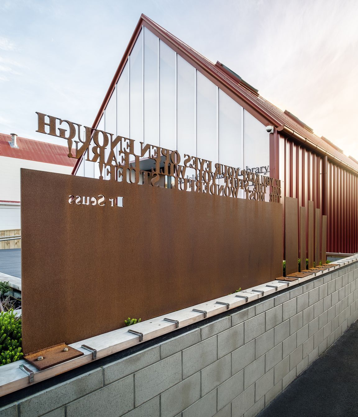 Redcliffs Library