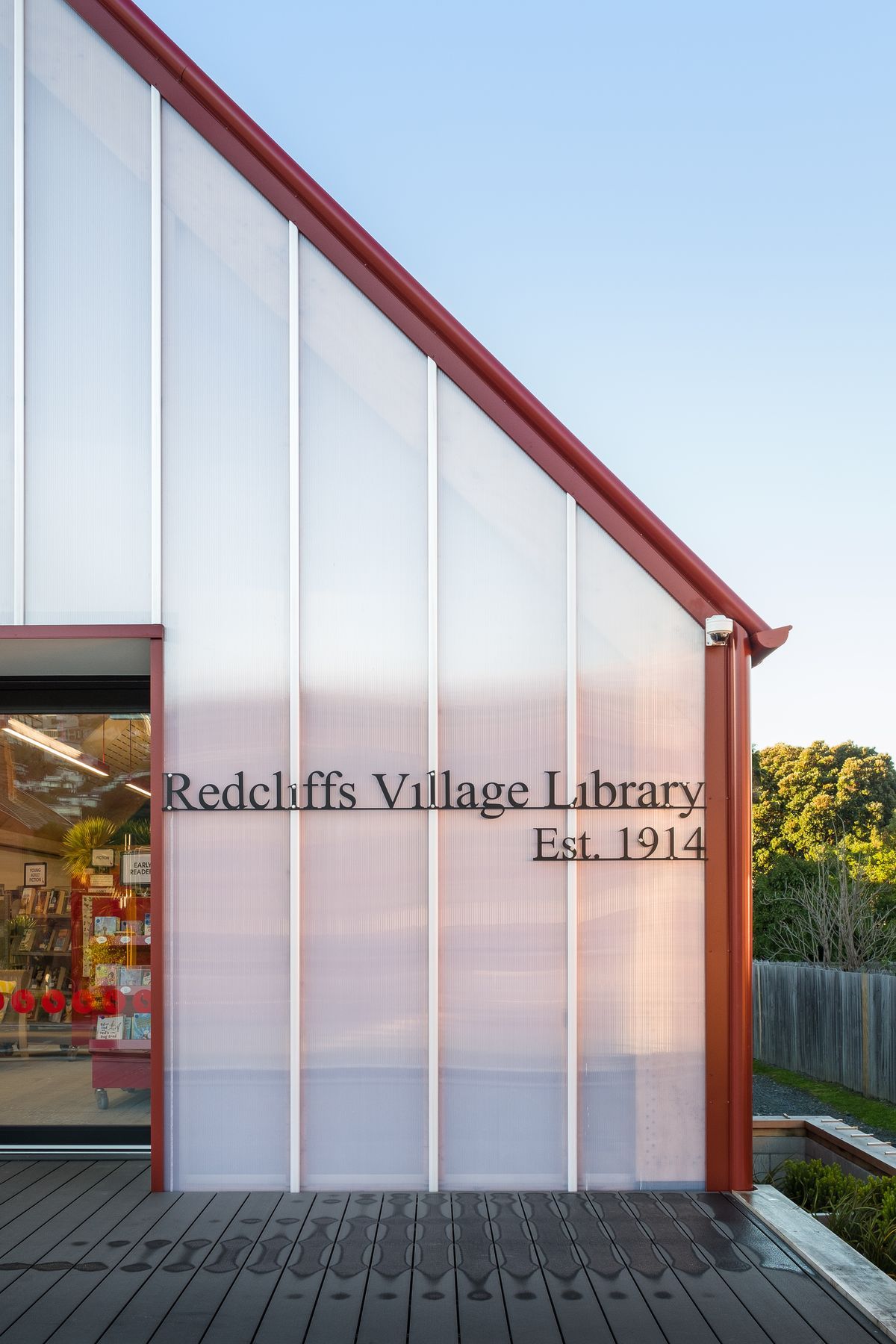 Redcliffs Library
