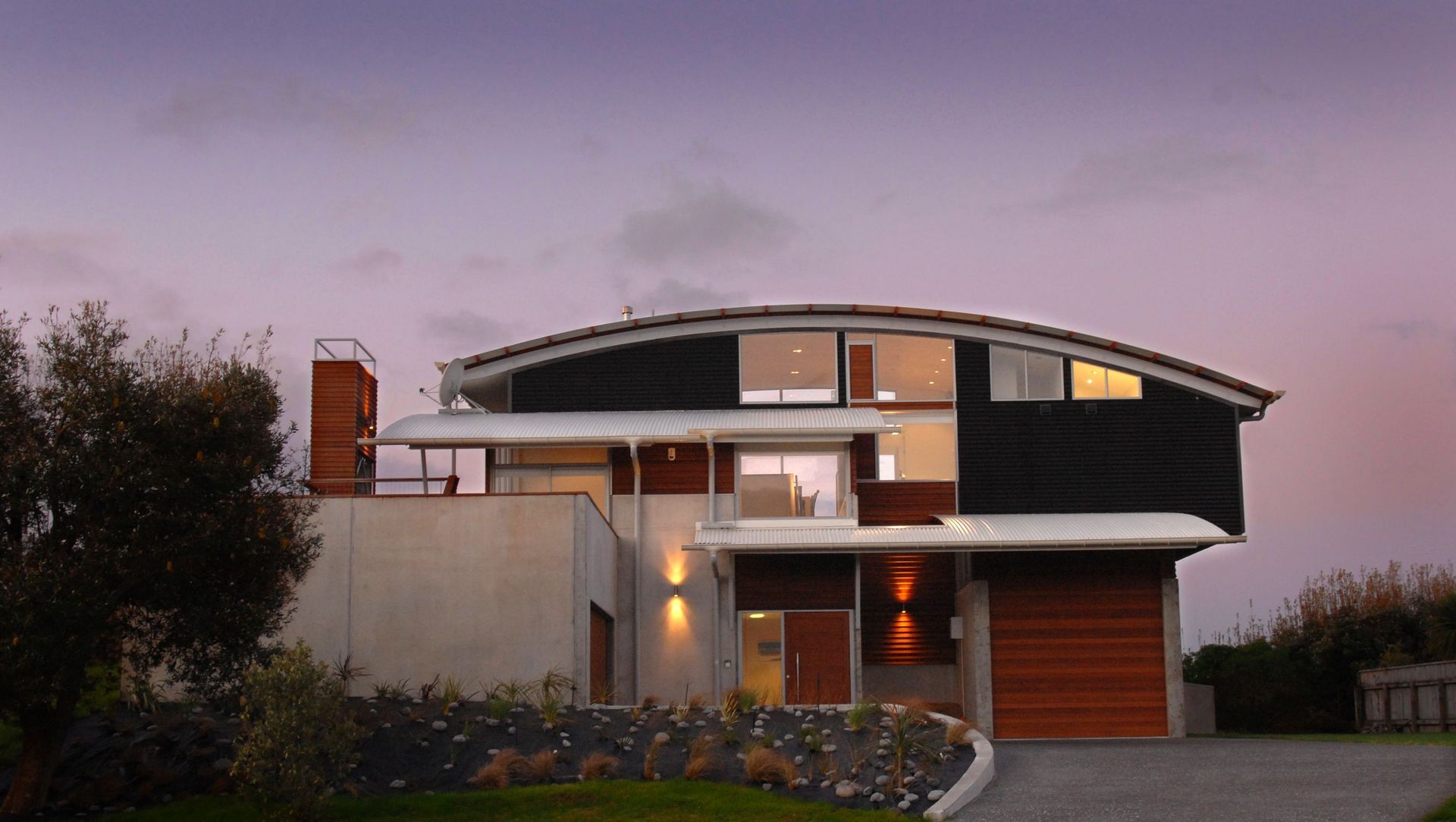 Waihi Beach House banner