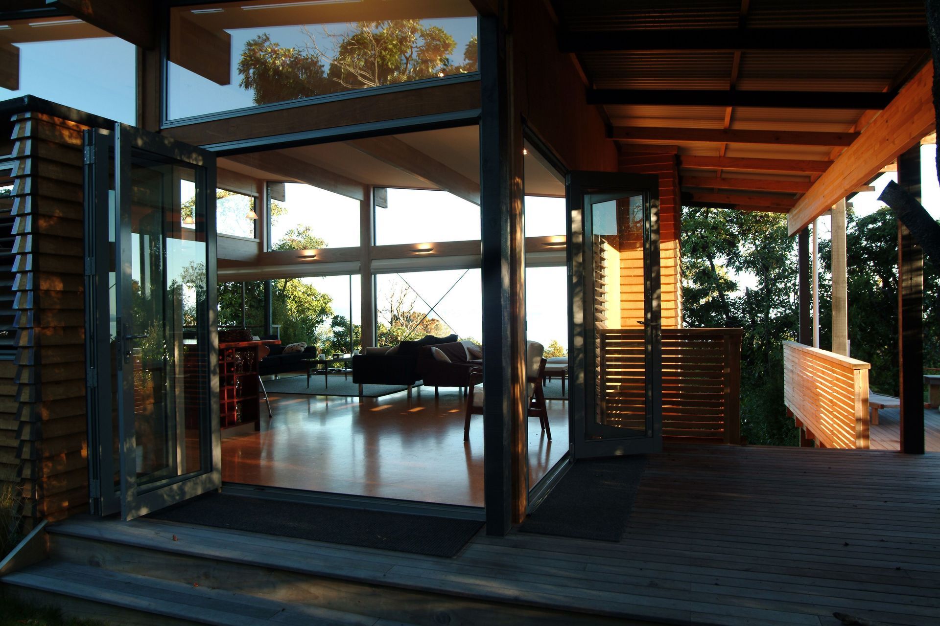 Whakamoenga Holiday House