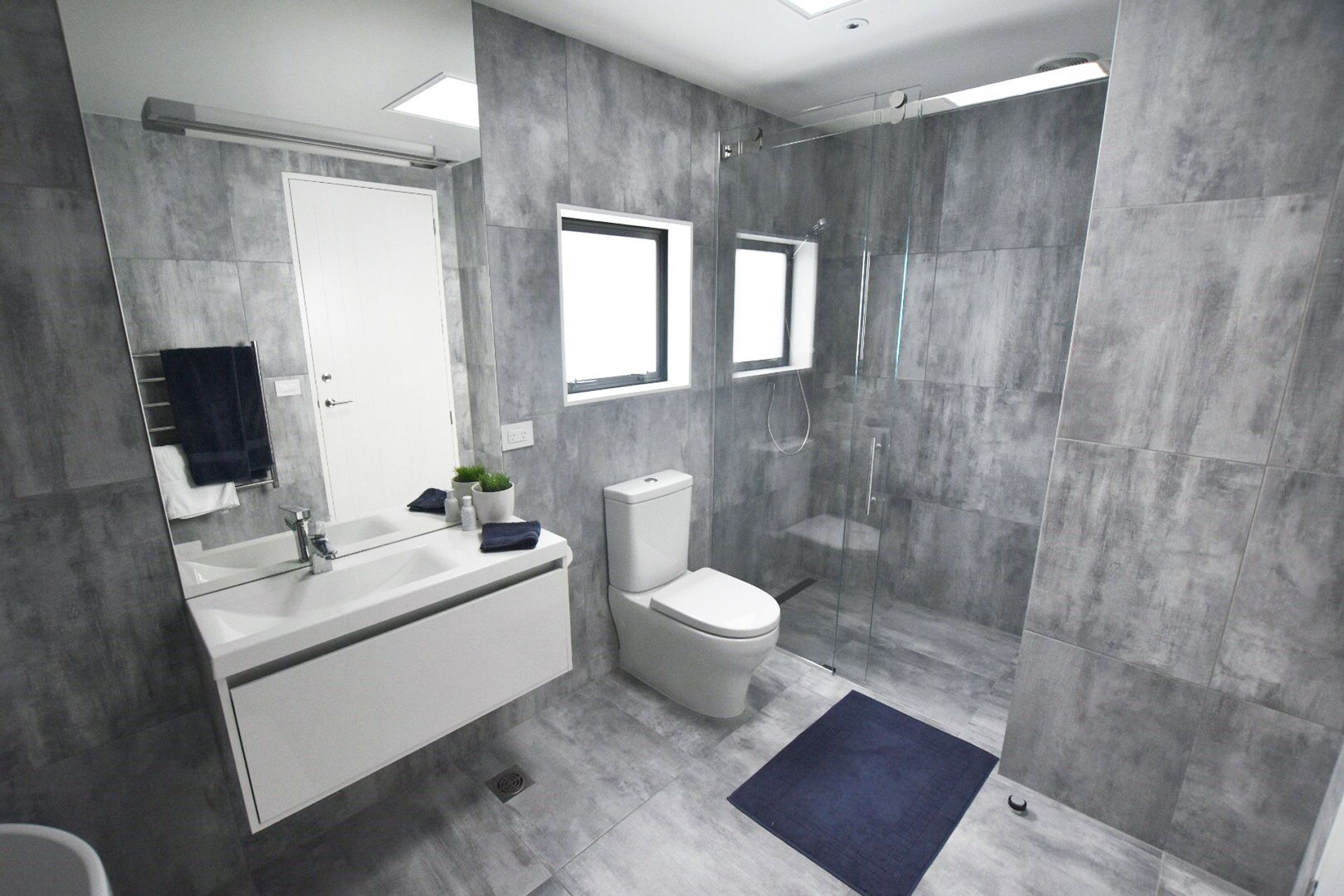 Haynes Glass Sliding Door Showers