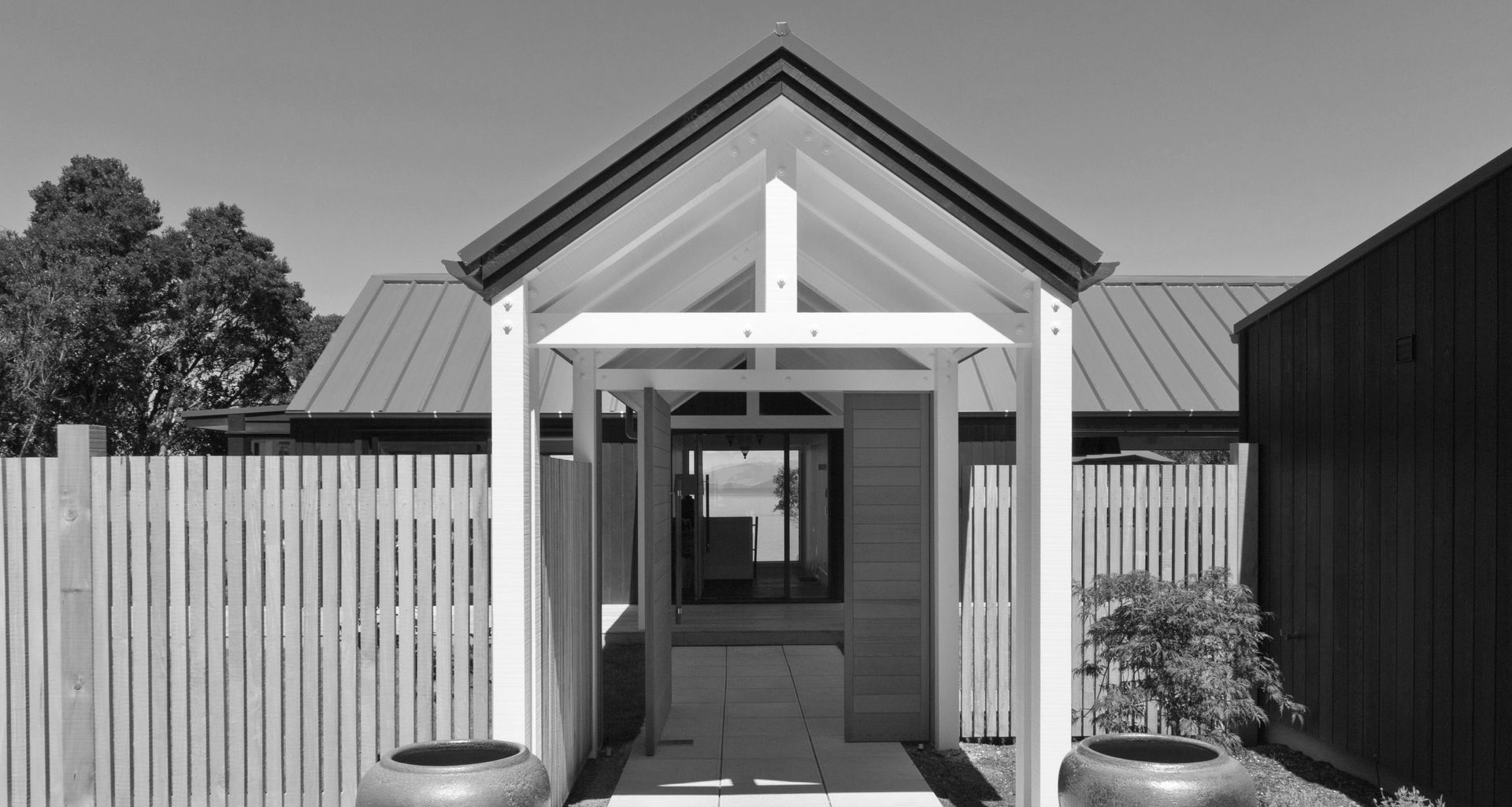 Lakeside Holiday House Taupō banner