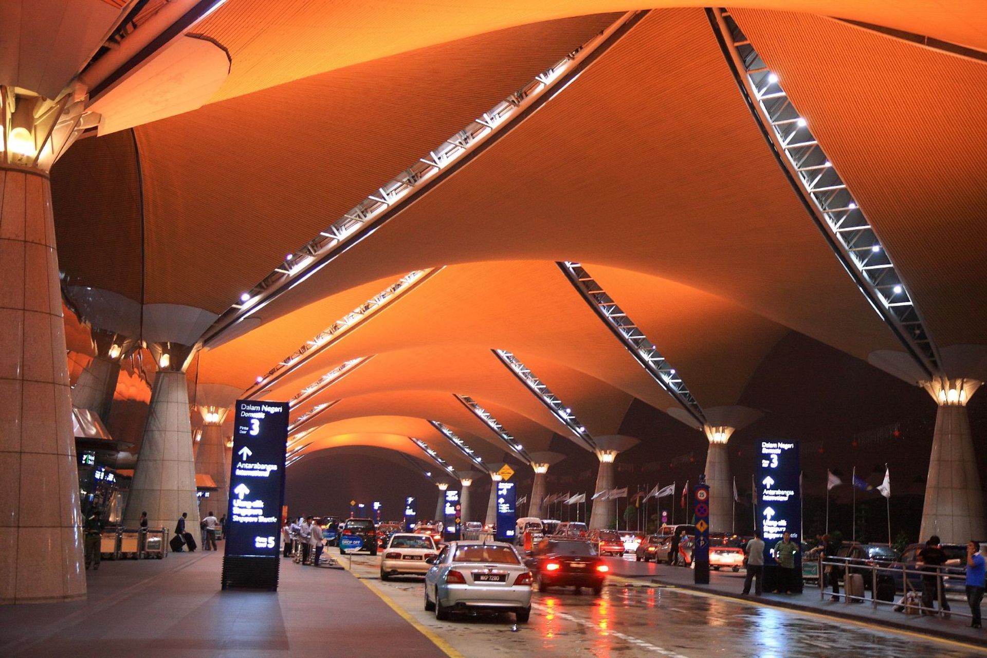 KUALA LUMPUR INT. AIRPORT