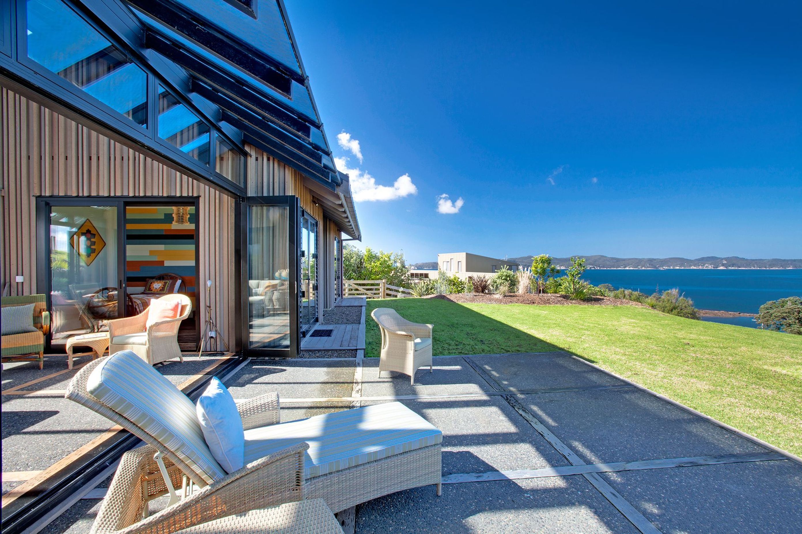 Tawharanui House