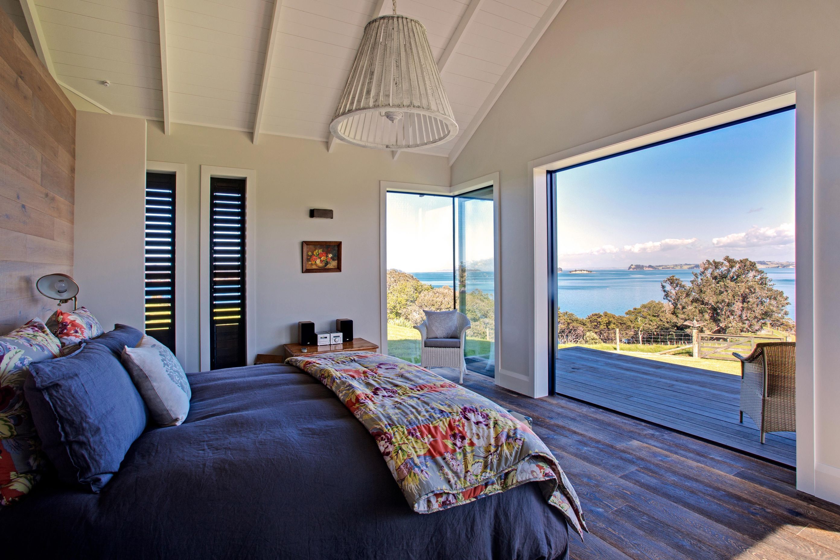 Tawharanui House