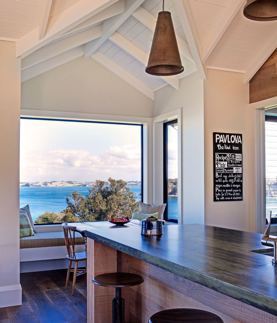 Tawharanui House