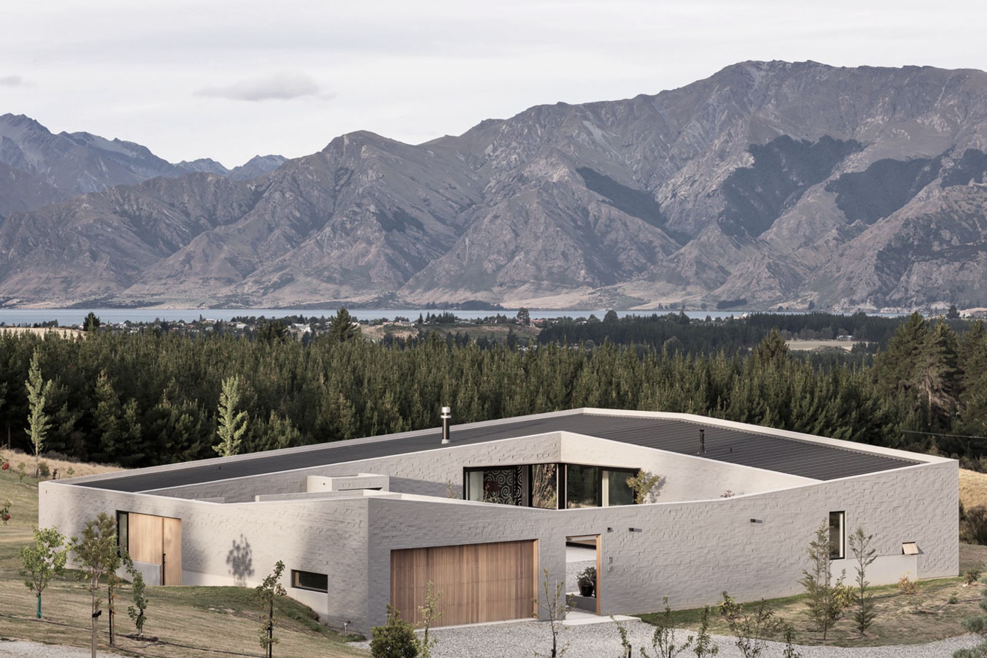 Lake Hawea Courtyard House