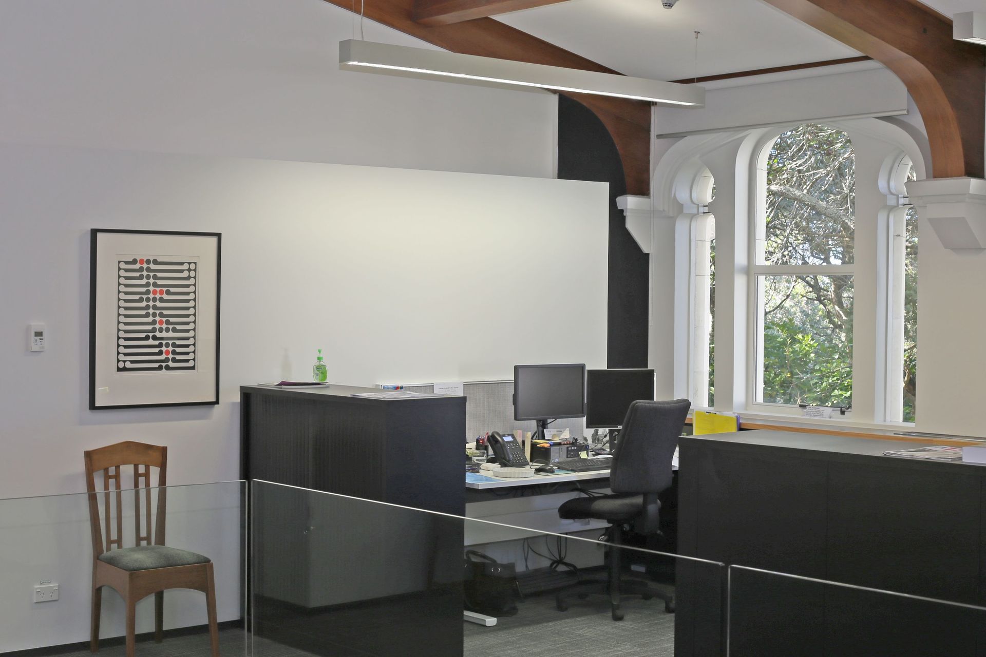 UNI OF AUCKLAND VICE-CHANCELLOR'S SUITE