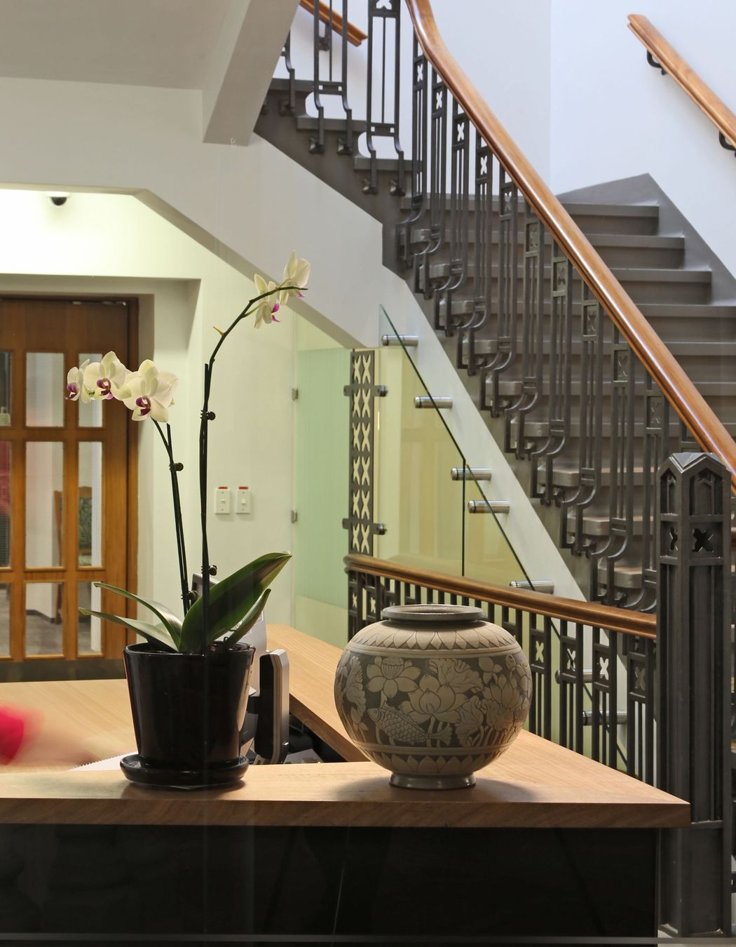 UNI OF AUCKLAND VICE-CHANCELLOR'S SUITE