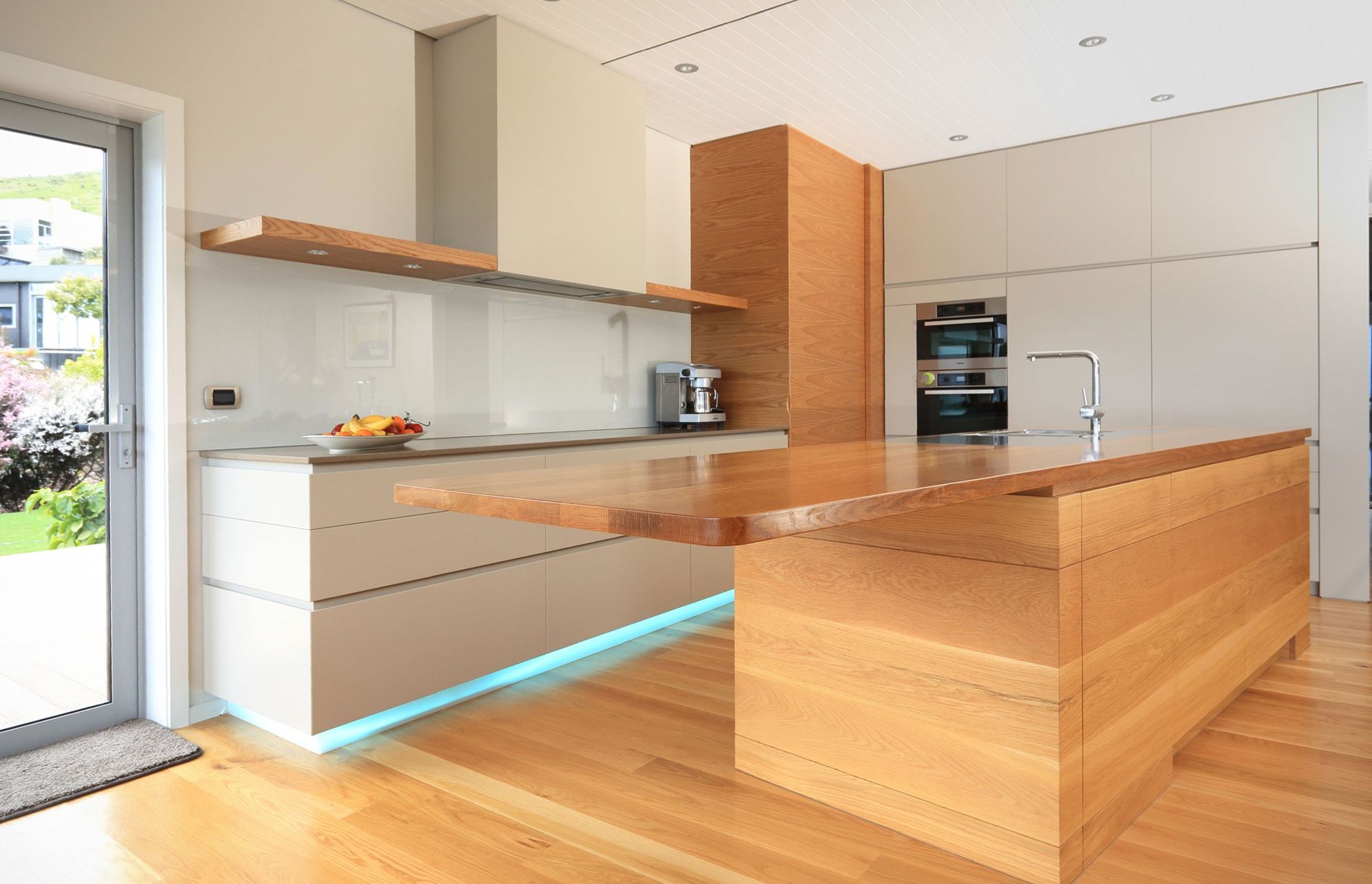 Solid Oak Kitchen
