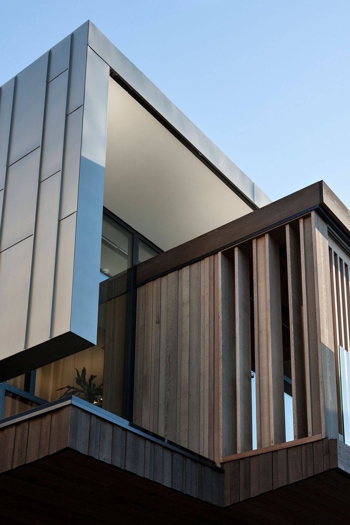ALLENDALE HOUSE AND ANNEXE