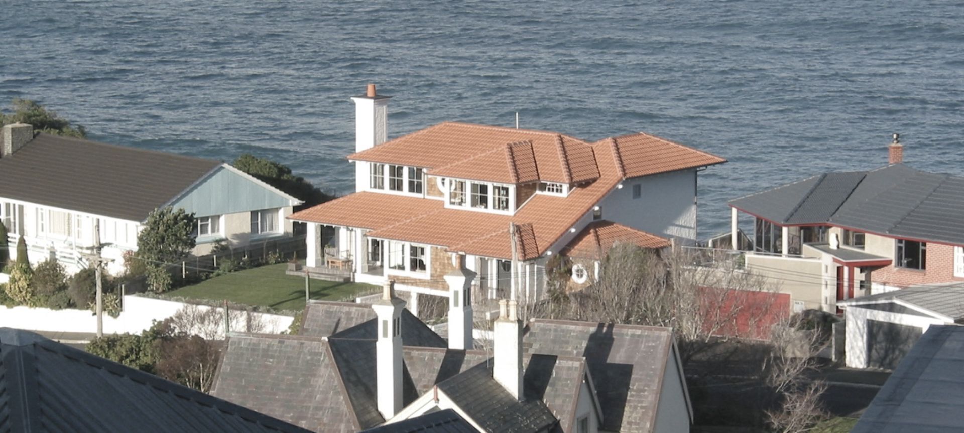 Seaside Arts and Crafts House banner