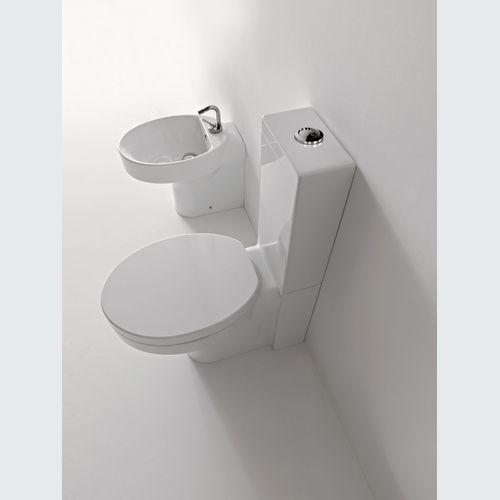 Cento Oval Close Coupled Toilet by Kerasan