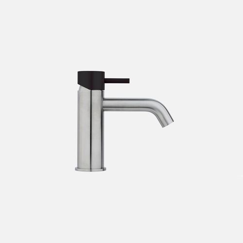 Source 12 01 Wash Basin by QUADRO