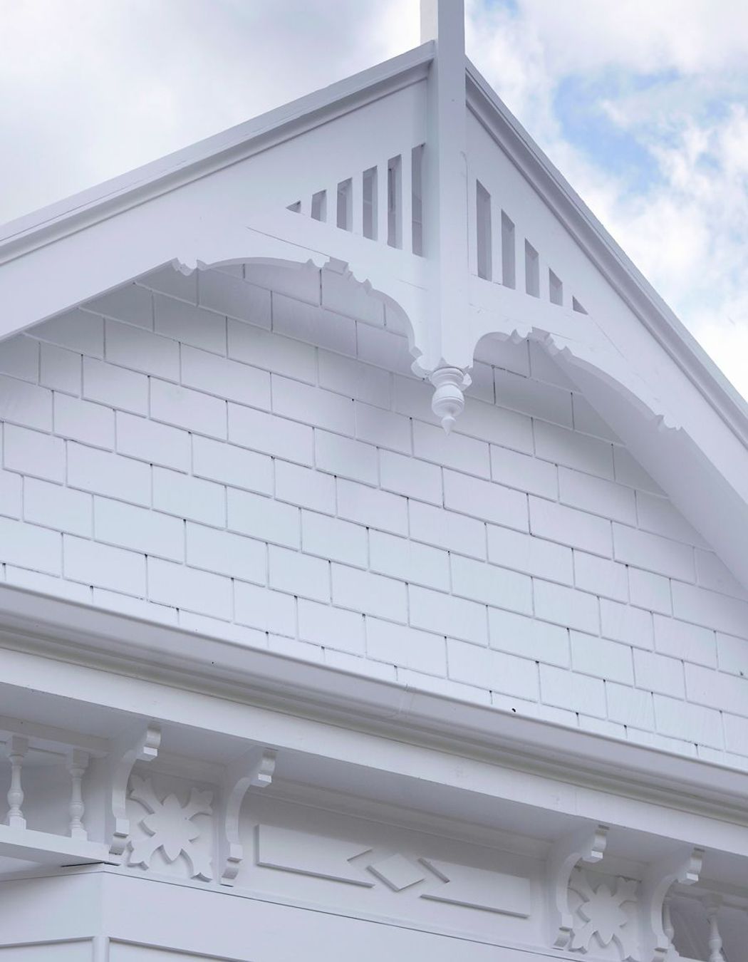 Whiteman's Valley Home