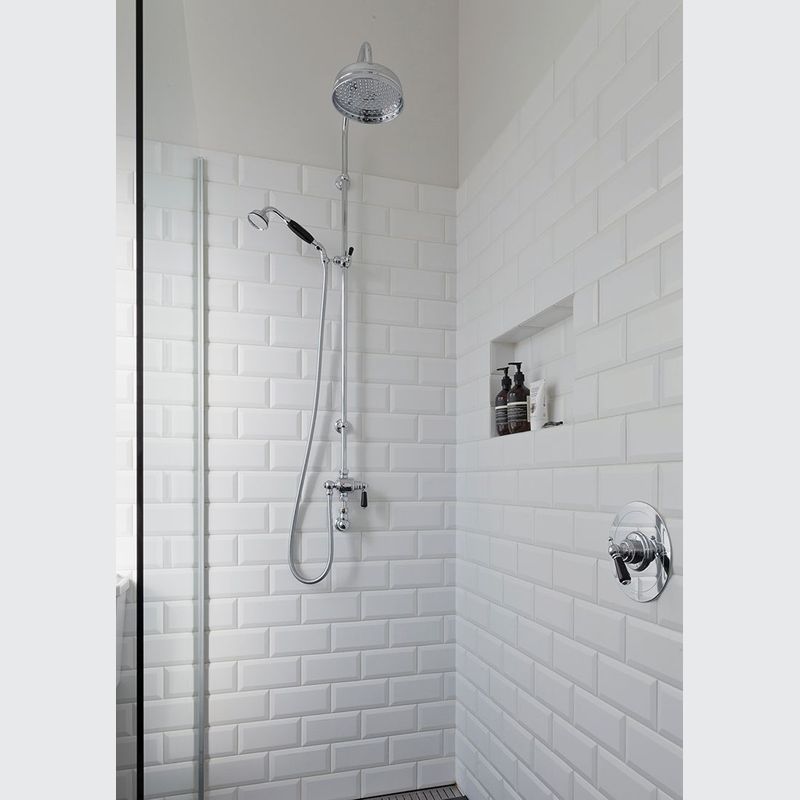 Perrin & Rowe Showers with Black Porcelain