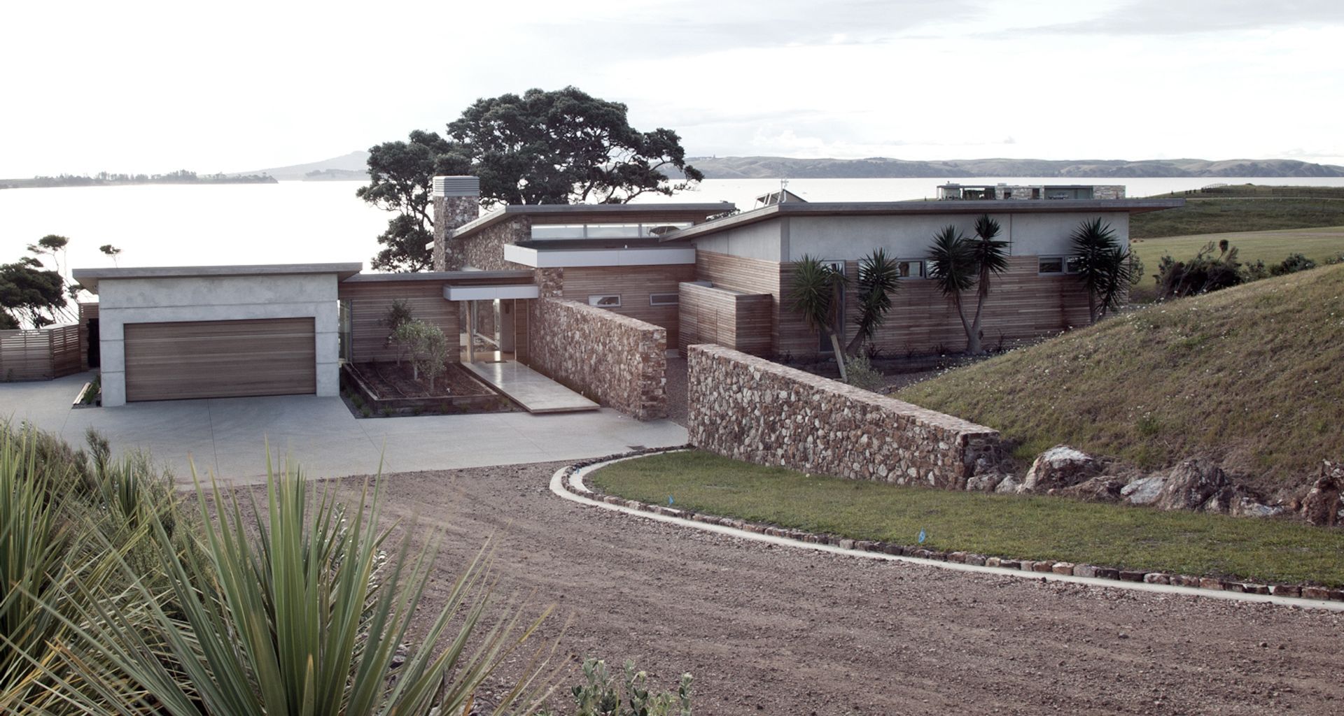 Cable Bay banner