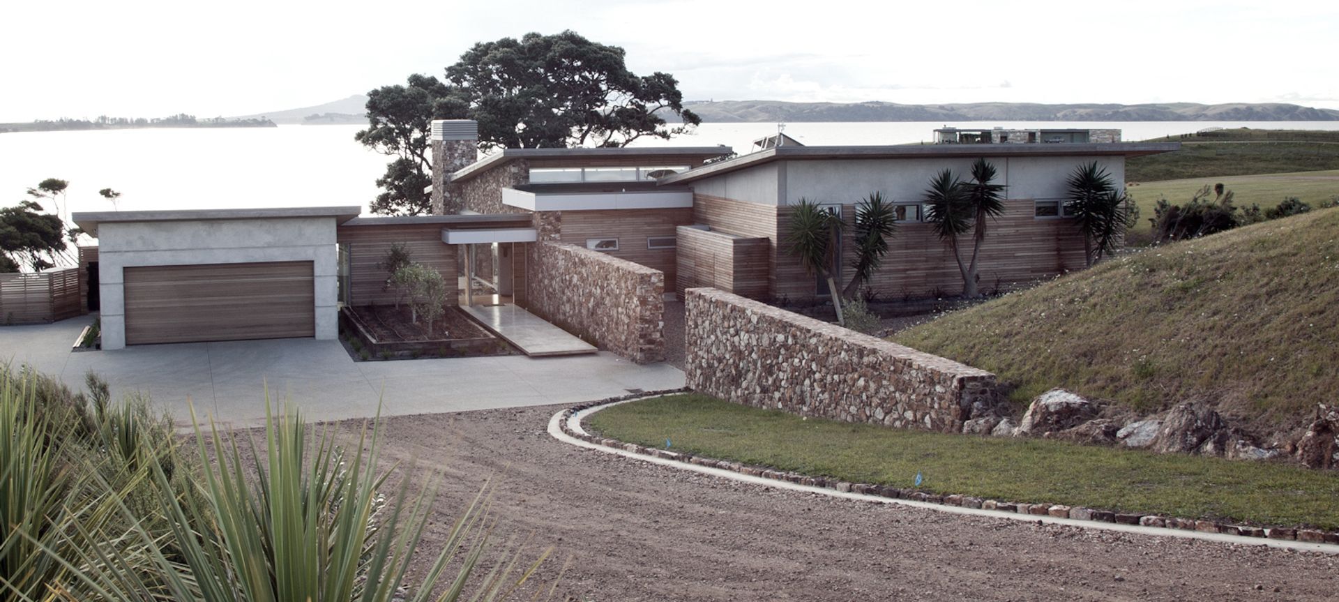 Cable Bay banner
