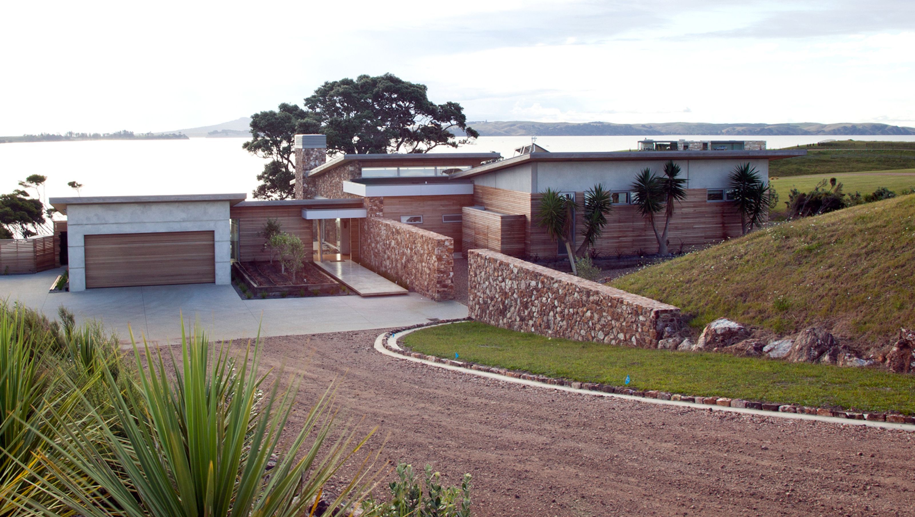 Cable Bay