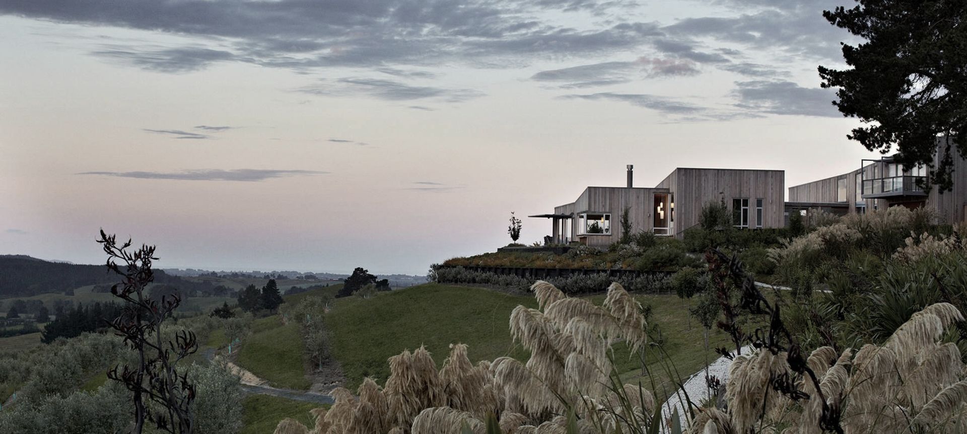 Waiwhero Farmhouse banner