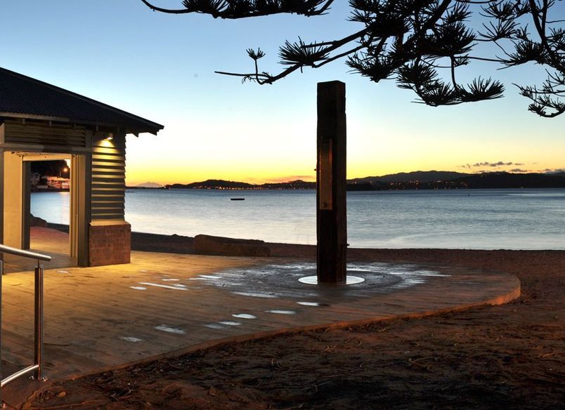 Days Bay Changing Shed