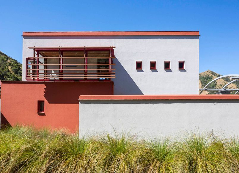 Longbush House