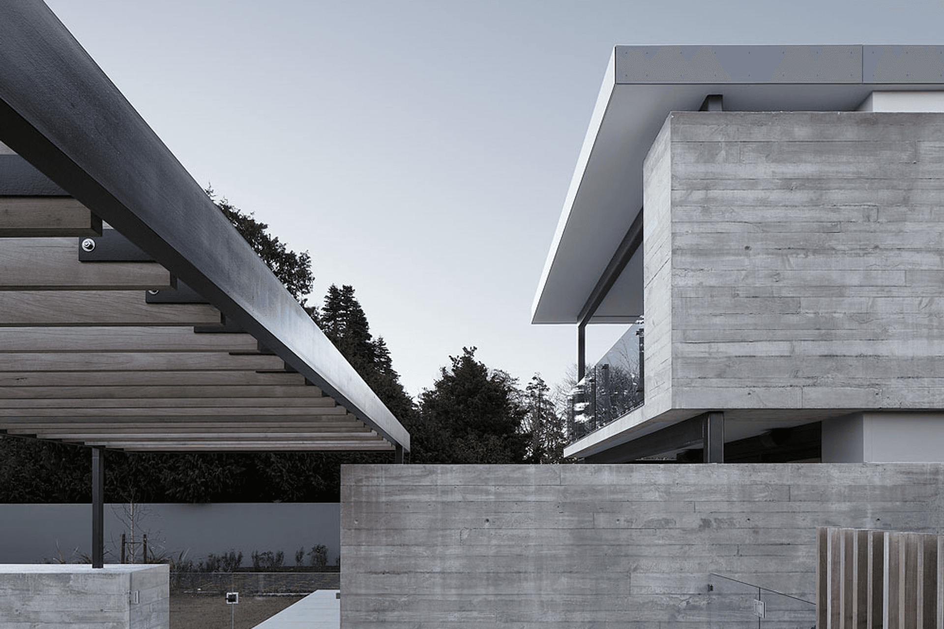 POYNDER AVENUE HOUSE