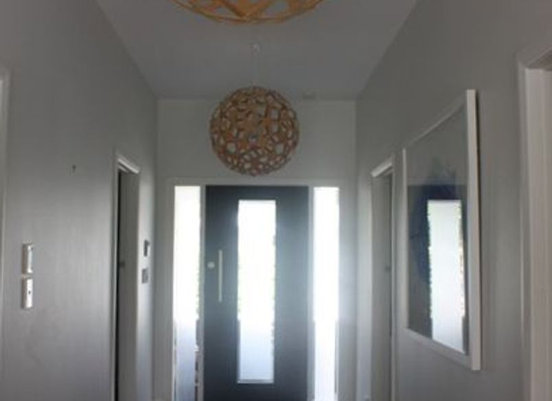 Meadowbank Rd House
