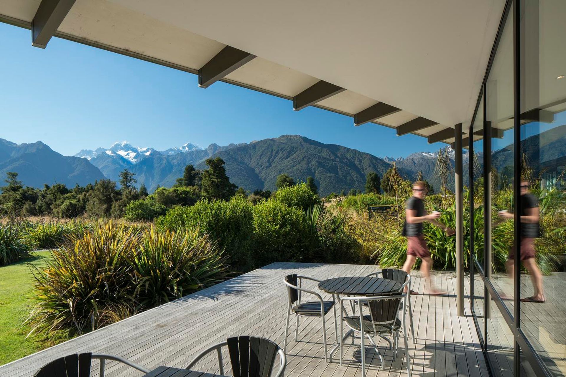 LAKE MATHESON VISITORS CENTRE