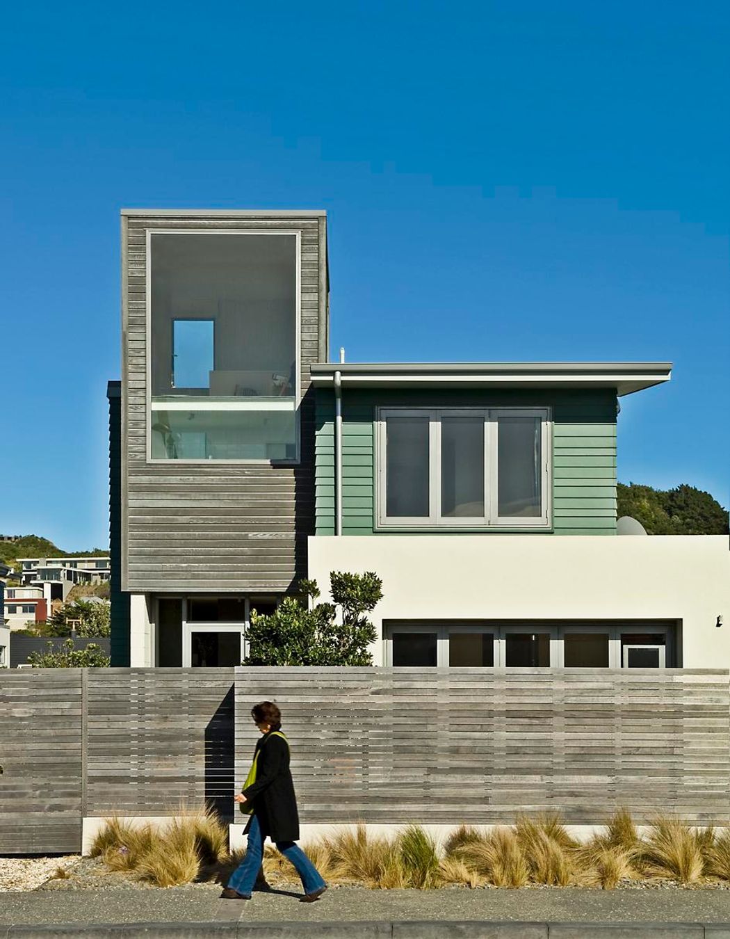 SEATOUN BEACH HOUSING