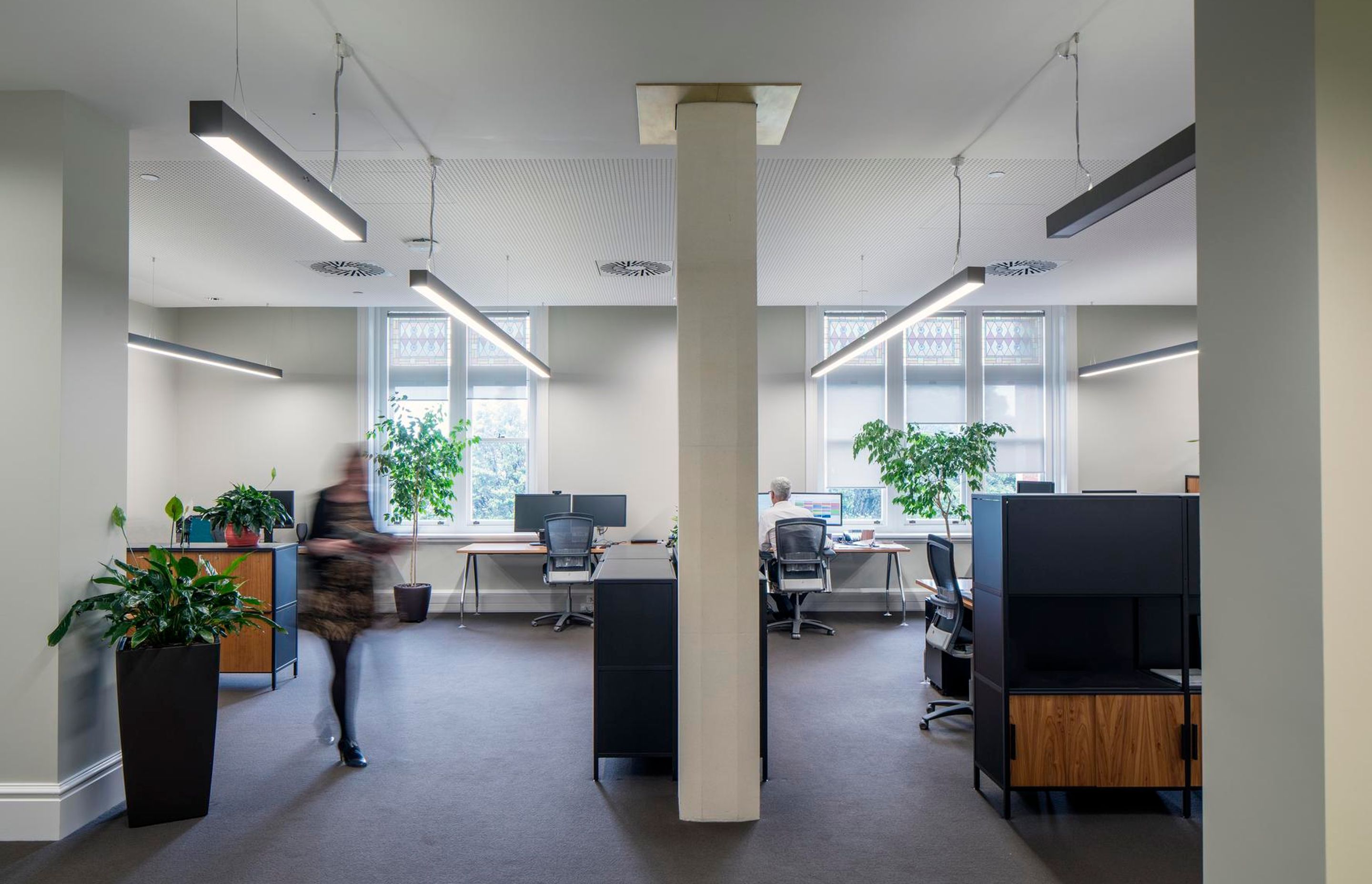 VUW EXECUTIVE OFFICES