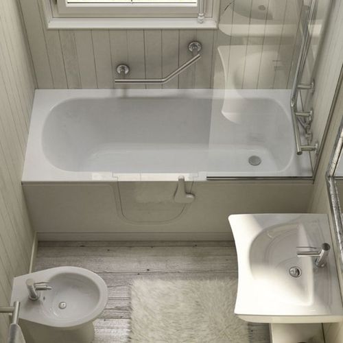 Oasi 170cm bathtub - door on the left by GOMAN