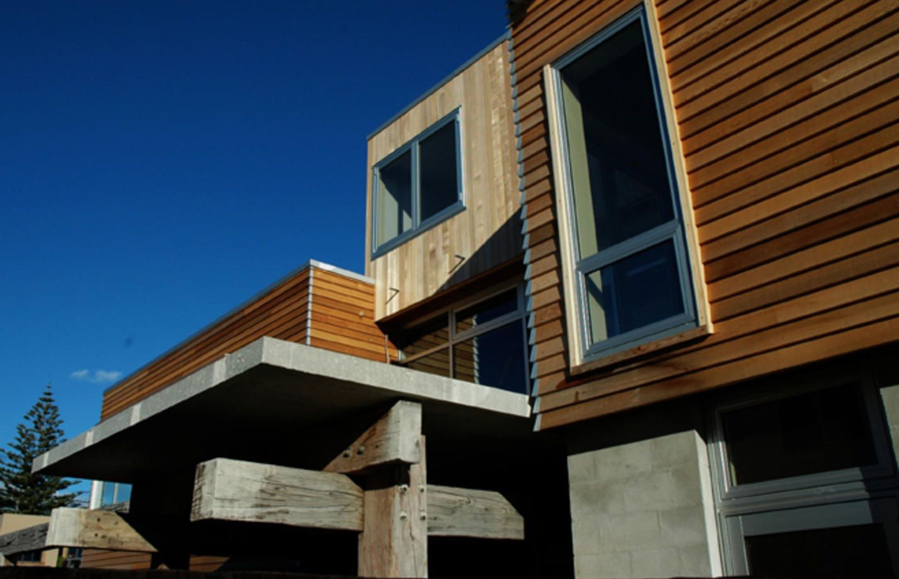 KAPITI BEACH HOUSE