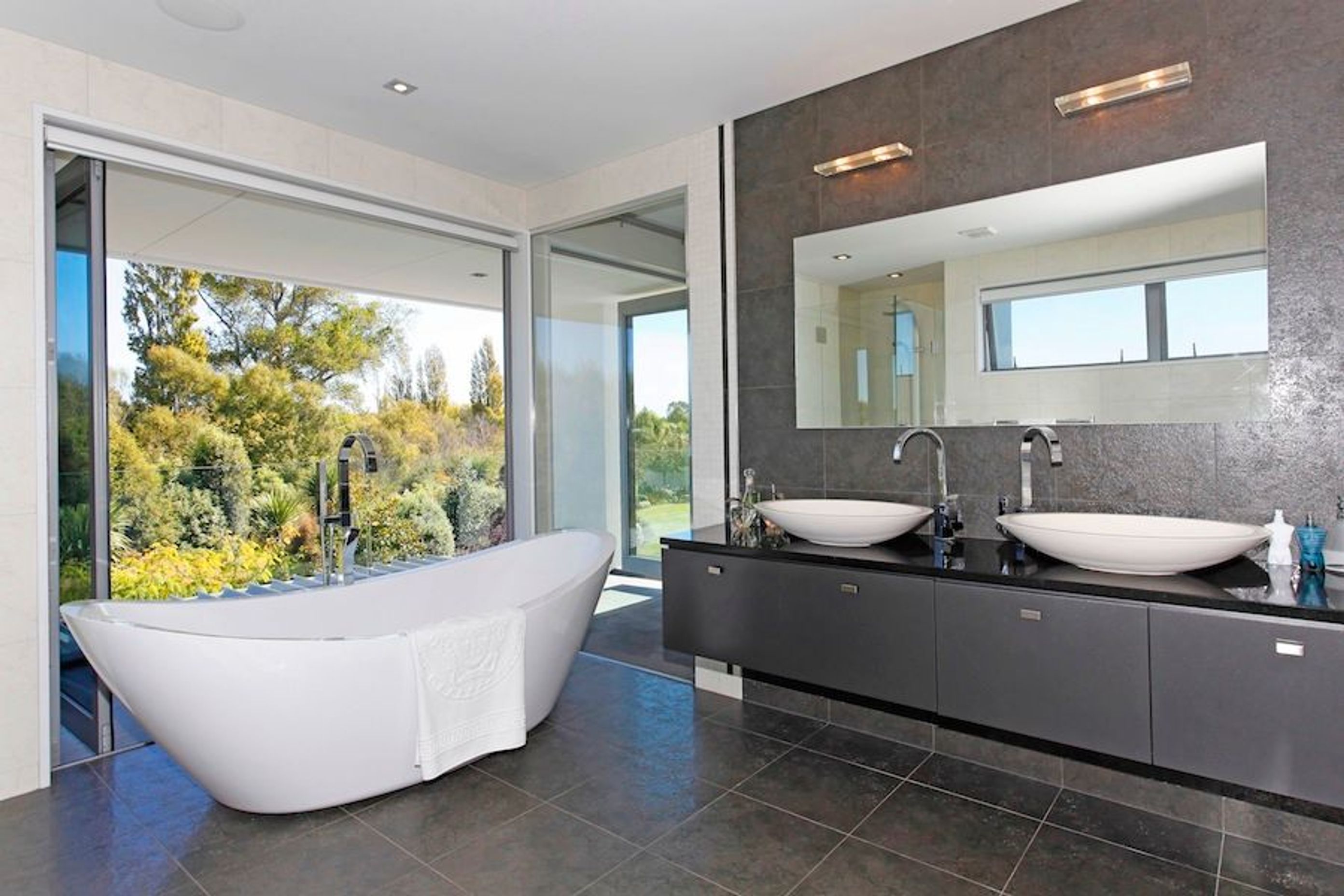NORTHWOOD RESIDENCE