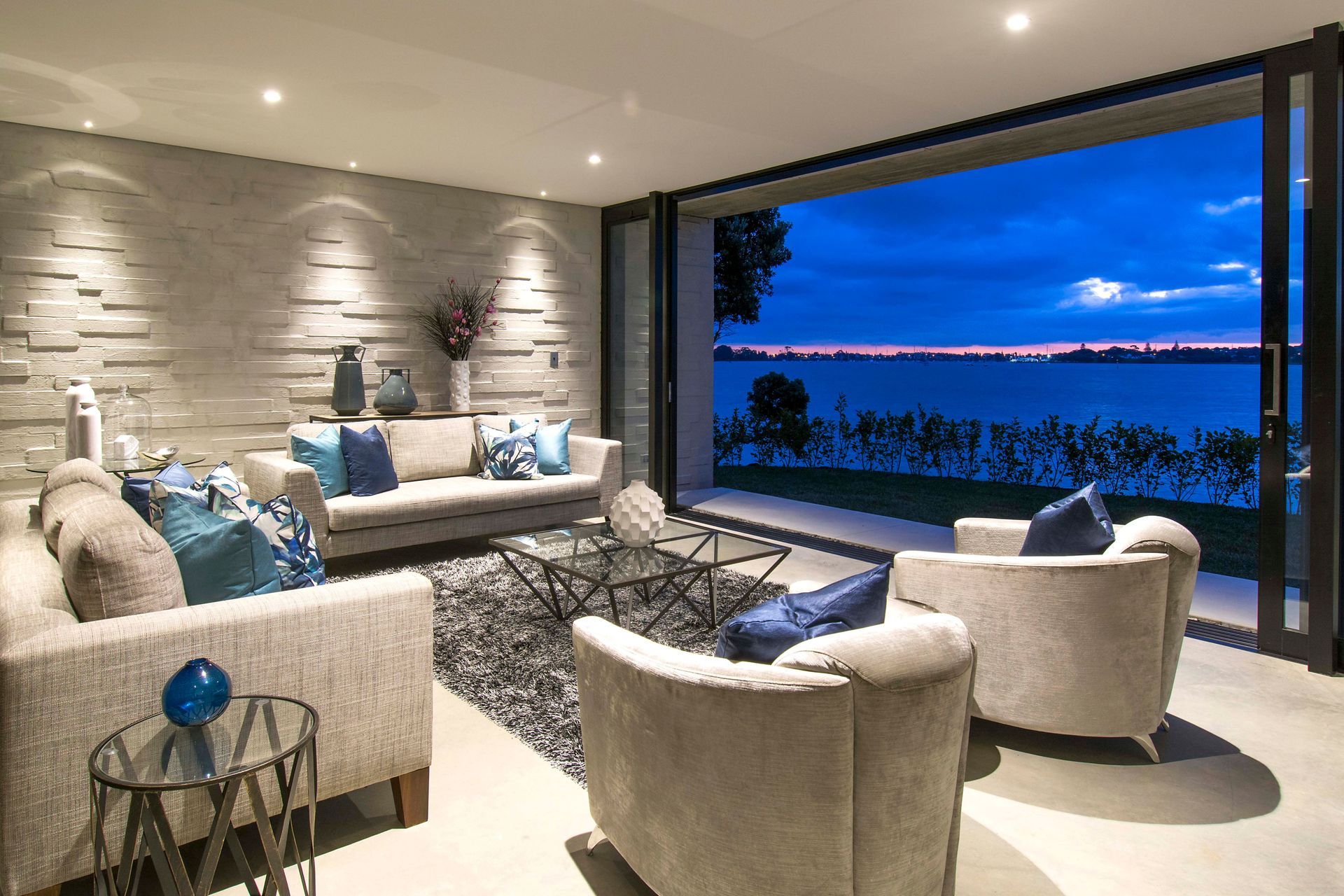 Arkley Ave, Farm Cove