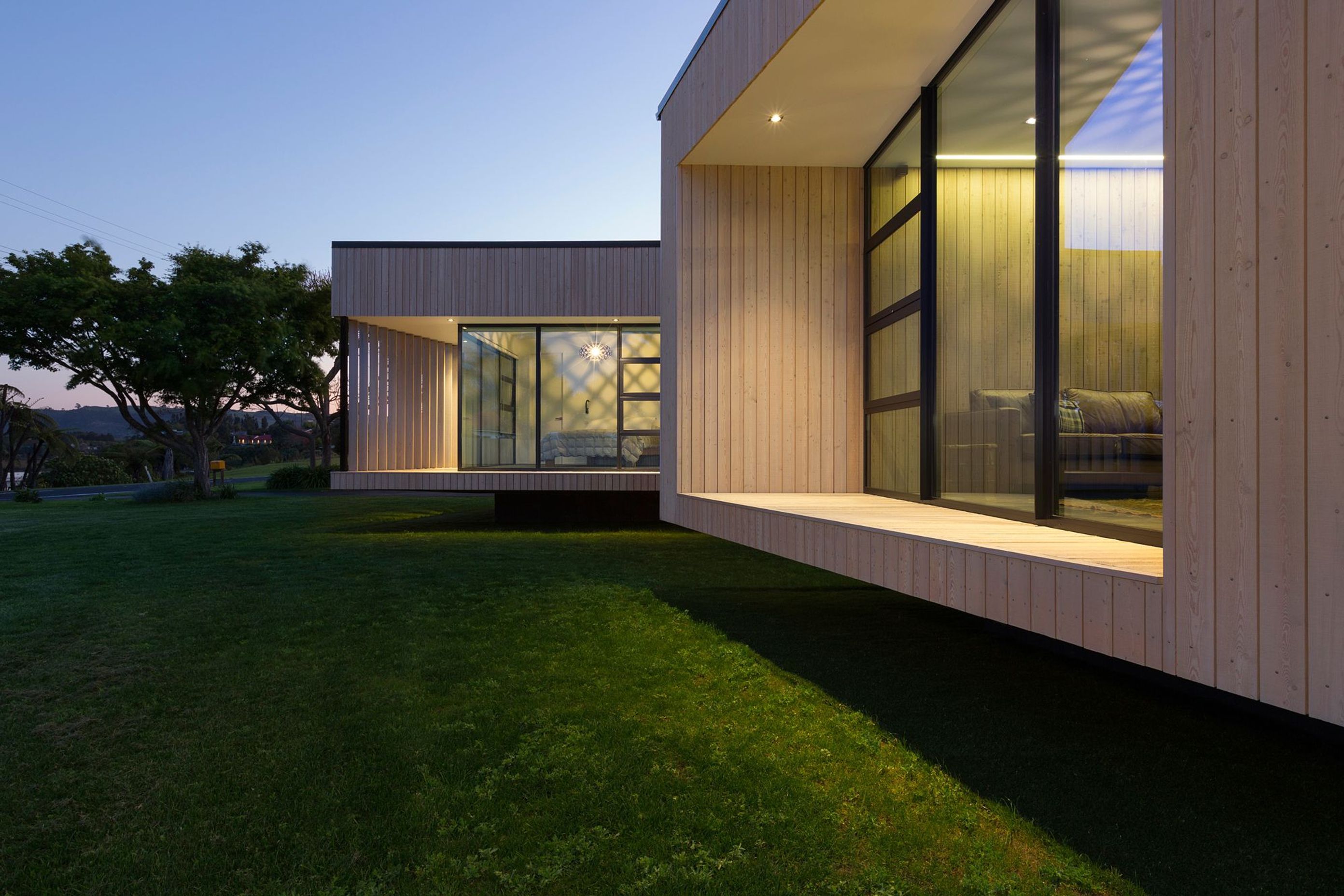 Floating Boxes