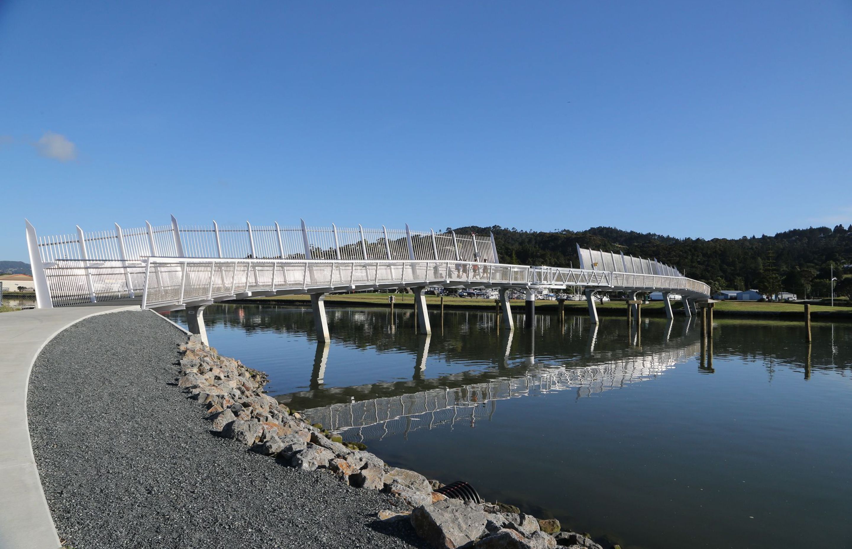 Waiarohia Footbridge