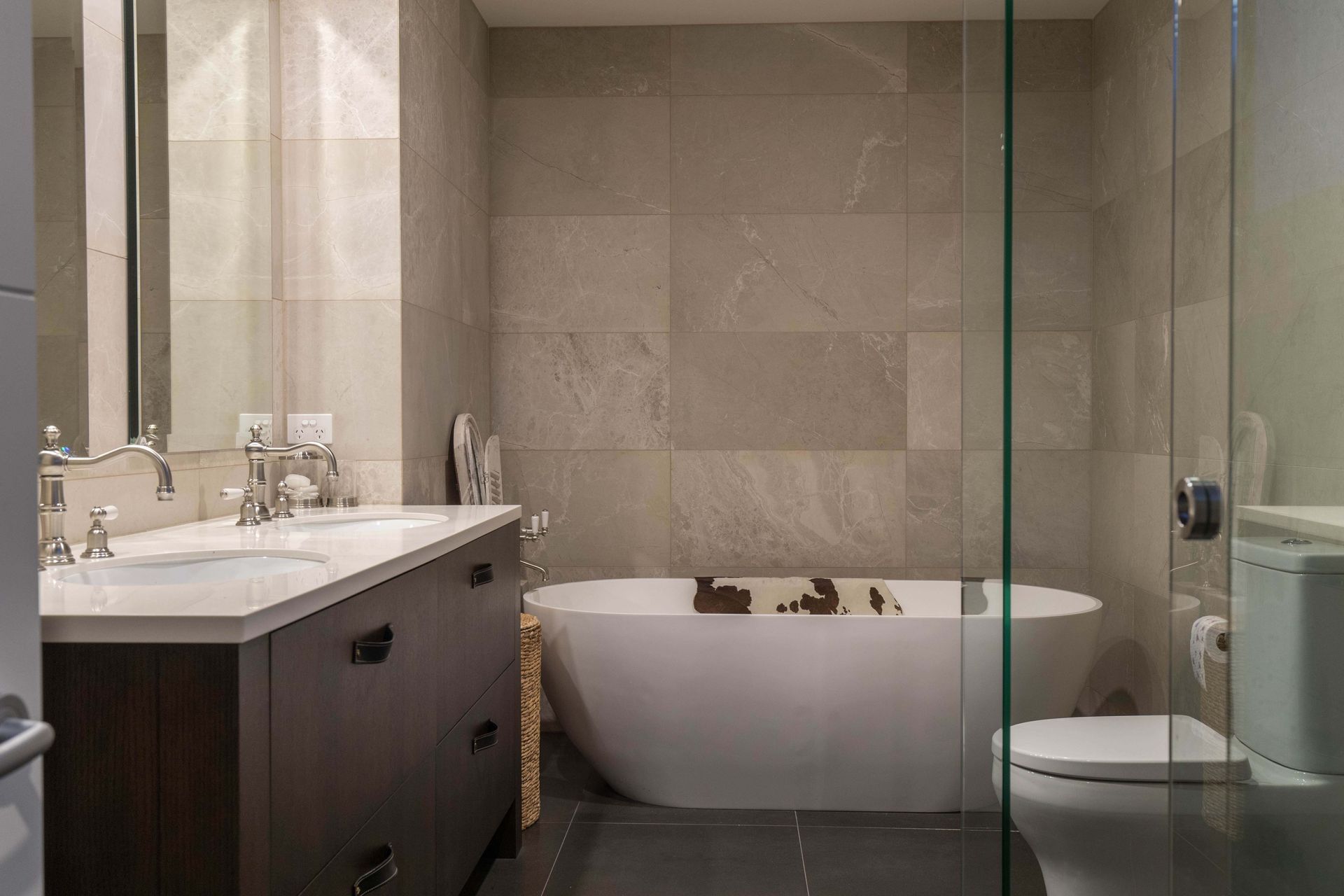 Wakatipu Basin House