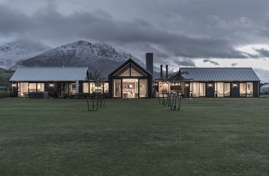 Wakatipu Basin House