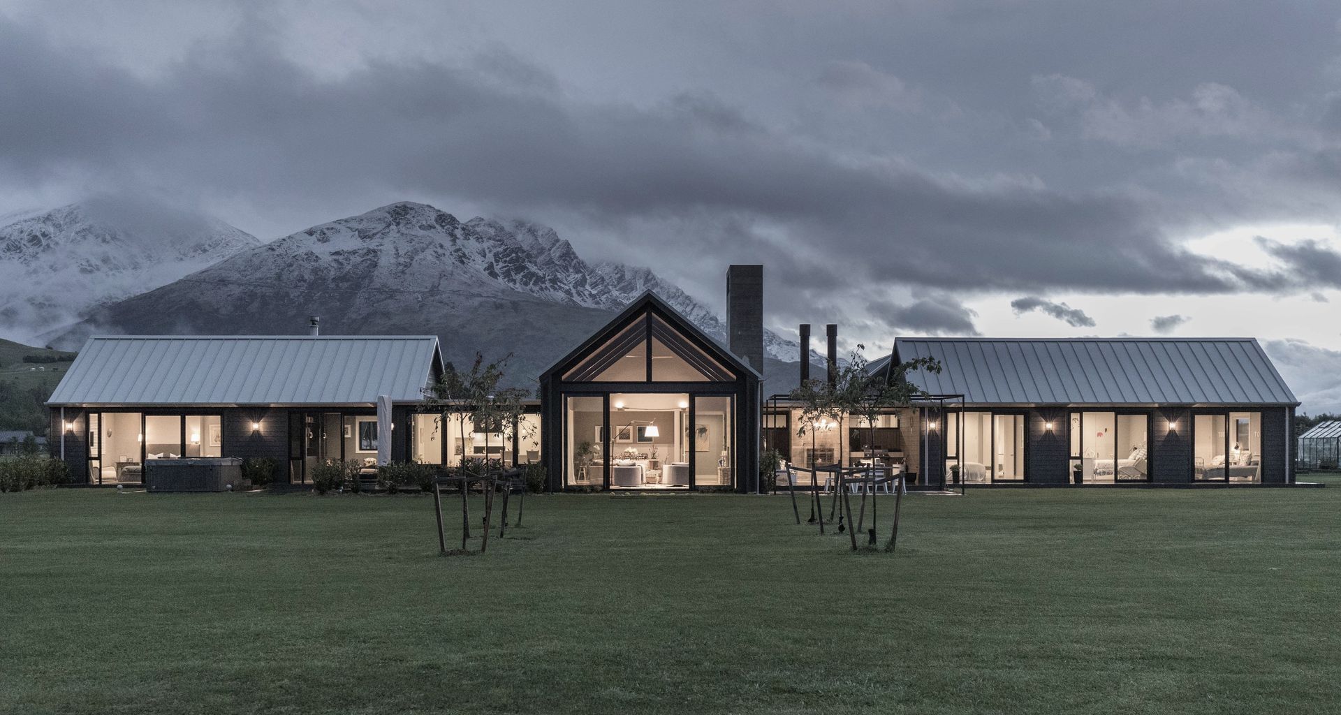 Wakatipu Basin House banner